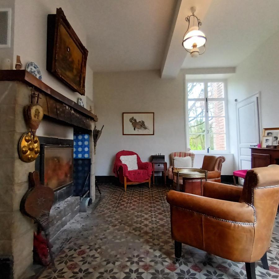 Petit Manoir De La Berthenlaire Bed & Breakfast Baincthun Bagian luar foto