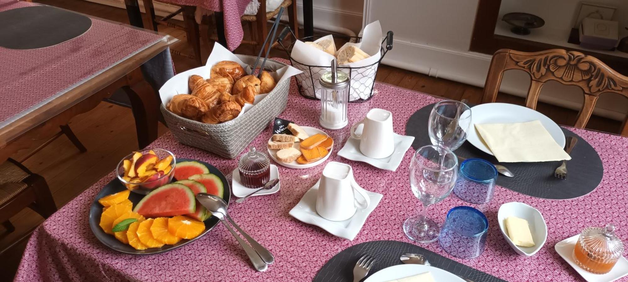 Petit Manoir De La Berthenlaire Bed & Breakfast Baincthun Bagian luar foto